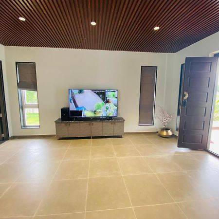 V R Farms Exotic Villa Venkatapur ภายนอก รูปภาพ