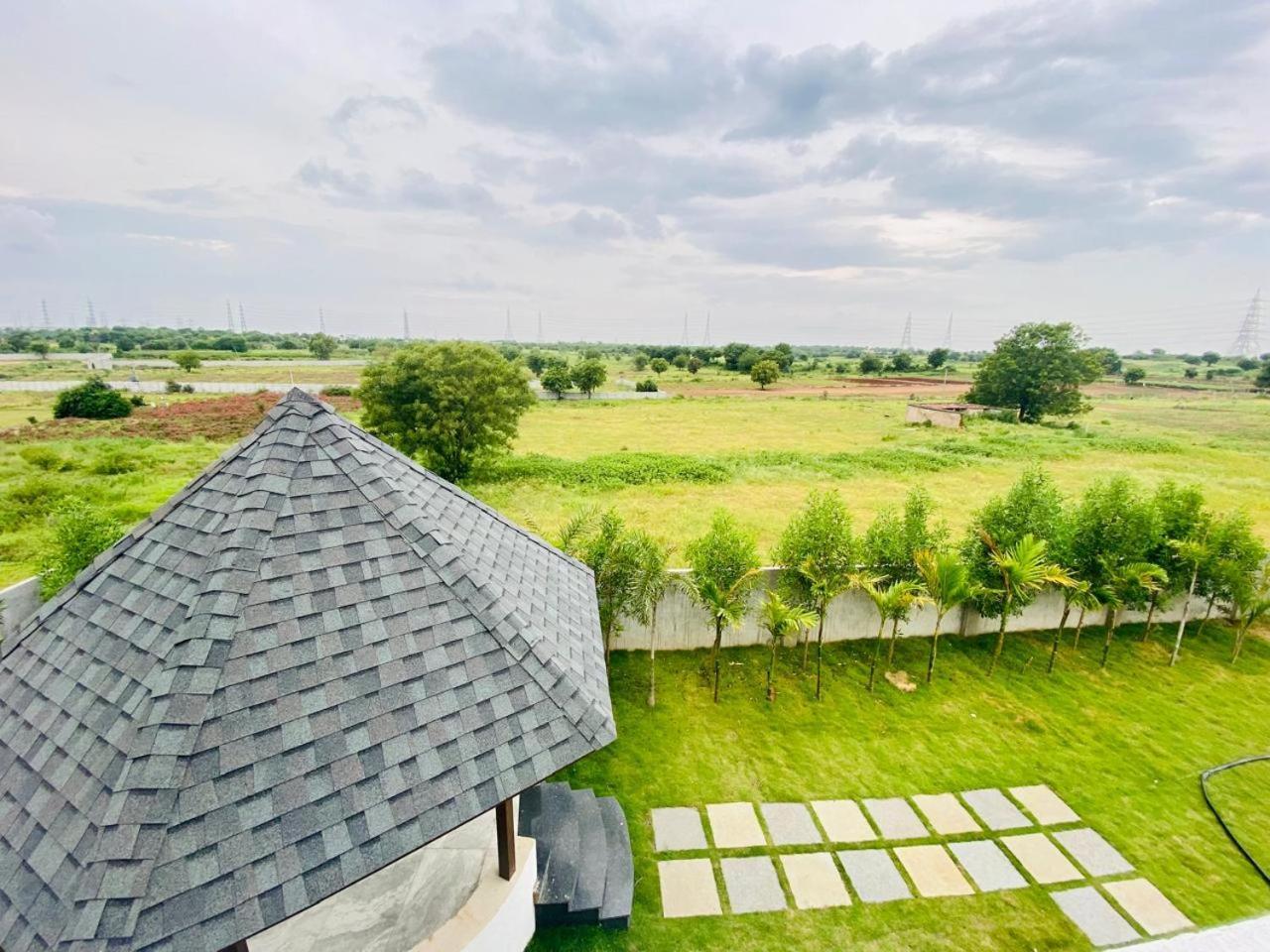 V R Farms Exotic Villa Venkatapur ภายนอก รูปภาพ