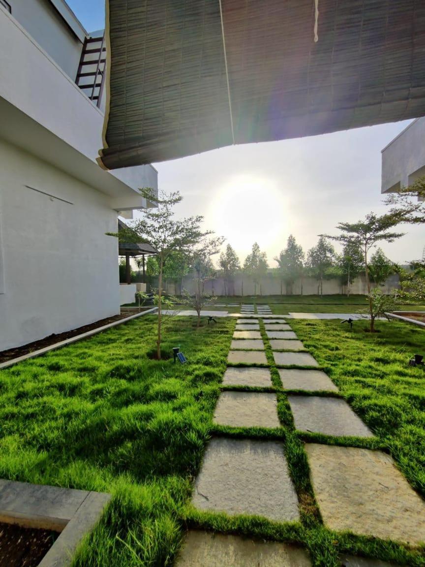 V R Farms Exotic Villa Venkatapur ภายนอก รูปภาพ